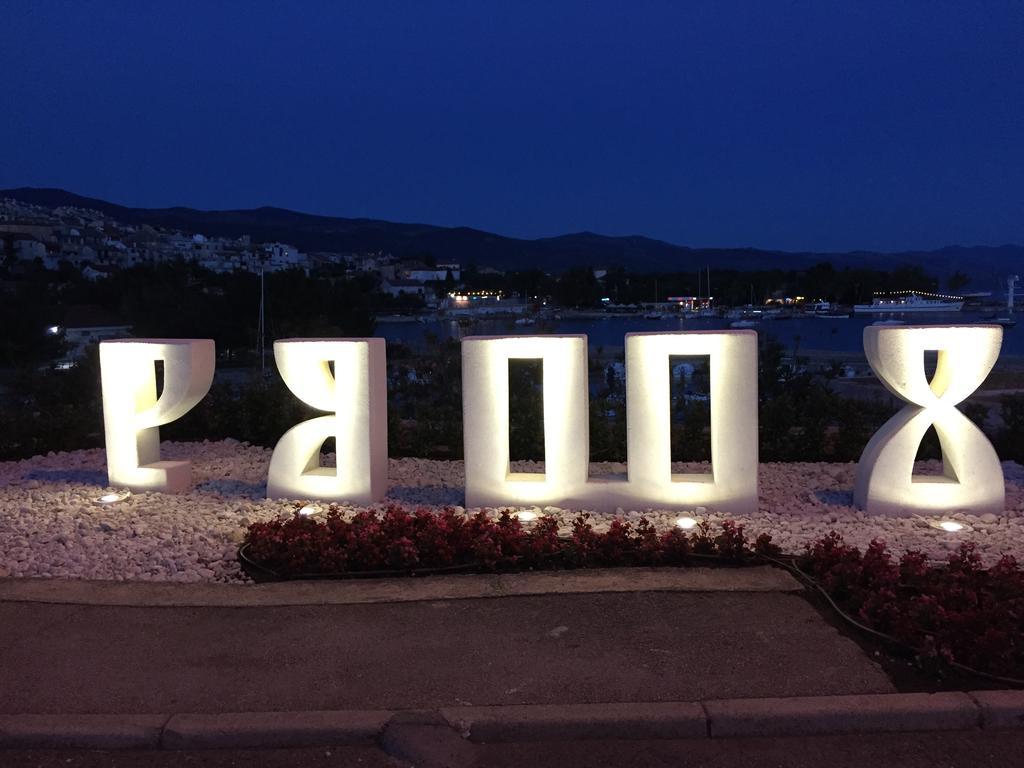 Apartments Strmecki Novi Vinodolski Esterno foto